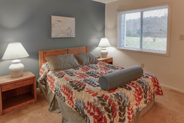 Chalet High image 11